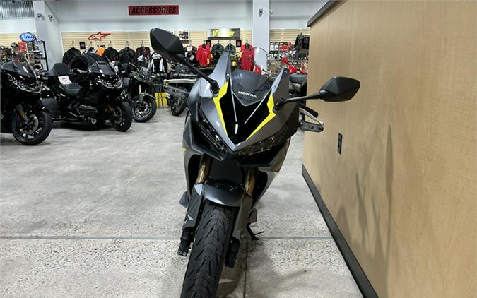 2023 Honda CBR500R ABS