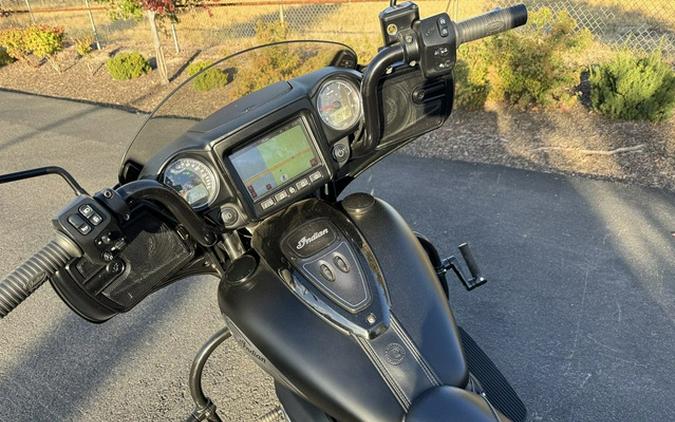 2018 Indian Chieftain Dark Horse ABS Thunder Black Smoke