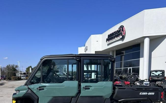 2026 Can-Am® Defender MAX DPS CAB HD10