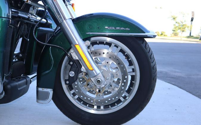 2021 Harley-Davidson Tri Glide Ultra (FLHTCUTG)