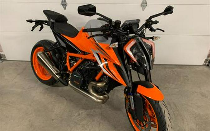 2023 KTM 1290 Super Duke R EVO