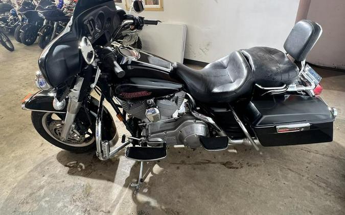 2006 Harley-Davidson® FLHT - Electra Glide® Standard