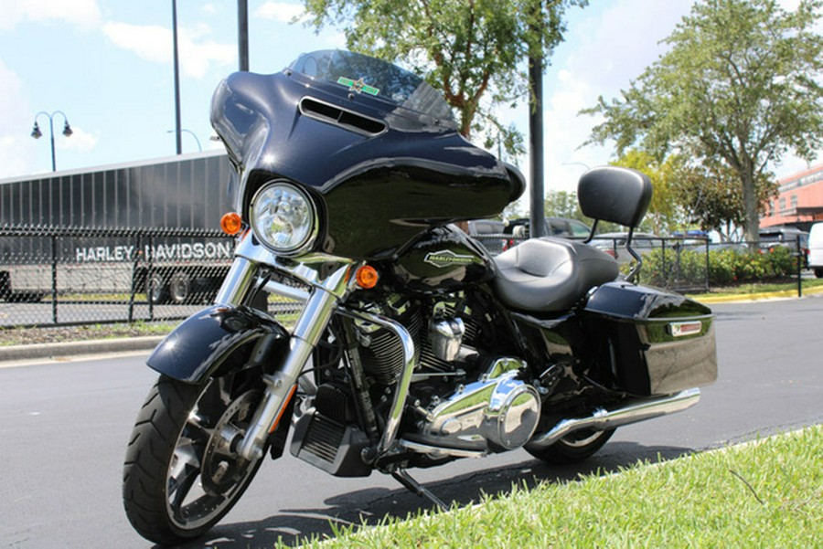 2023 Harley-Davidson FLHX - Street Glide