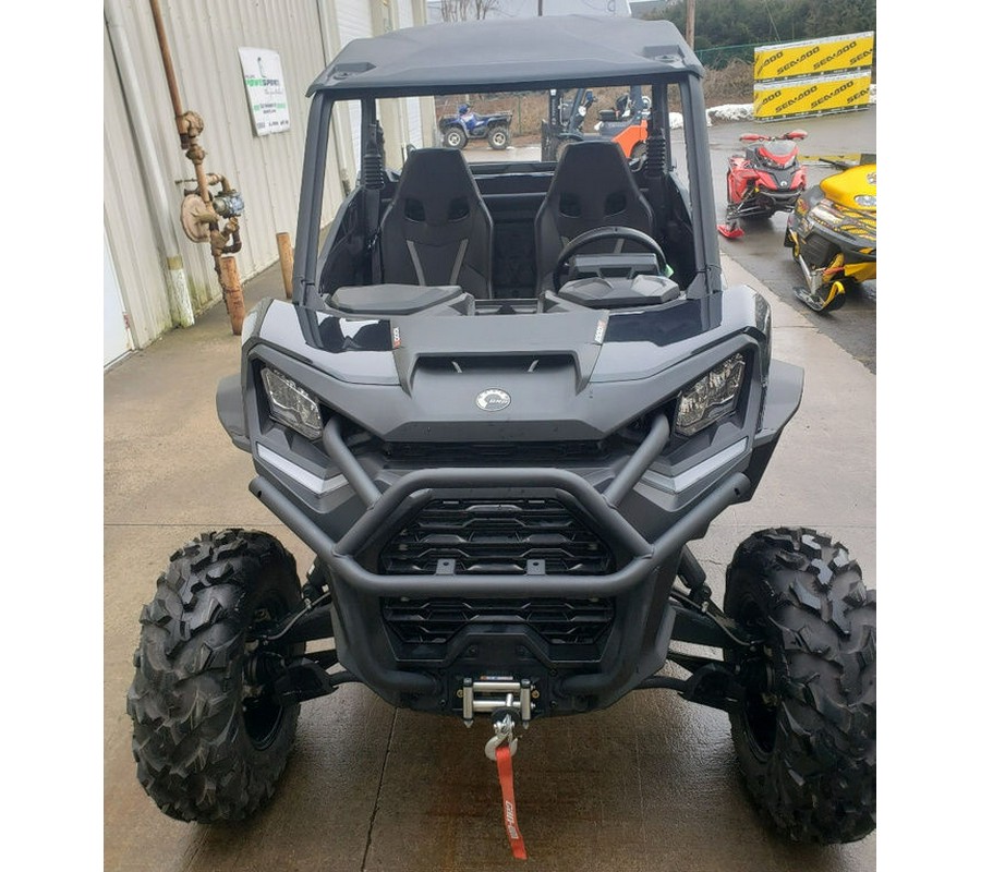 2024 Can-Am® Commander XT 1000R