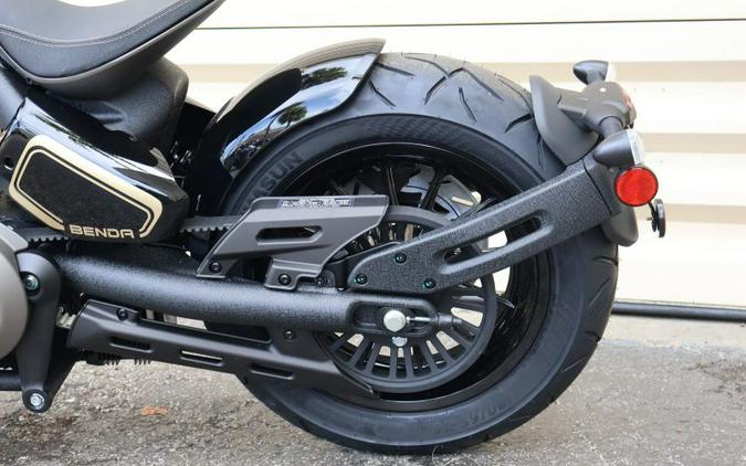 2025 BENDA NAPOLEON BOB 500