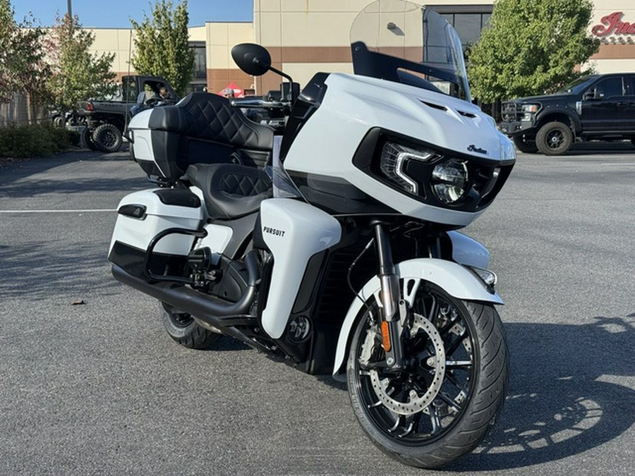 2025 Indian Pursuit Dark Horse Ghost White Metallic with Bla