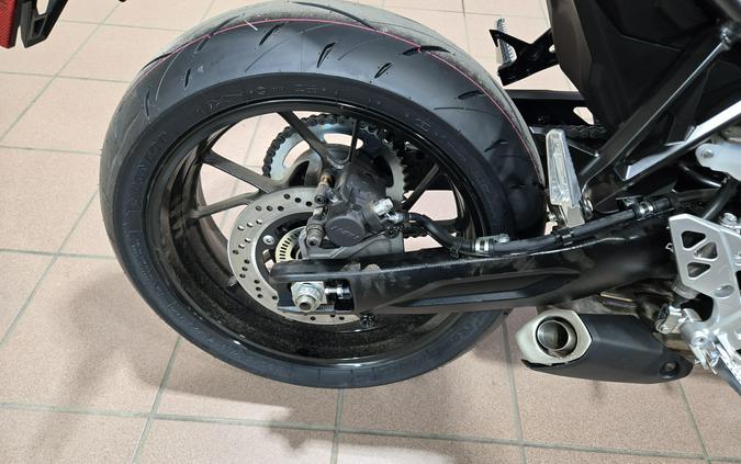 2025 SUZUKI GSX-8S
