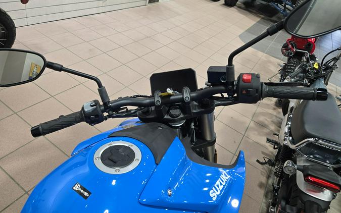 2025 SUZUKI GSX-8S