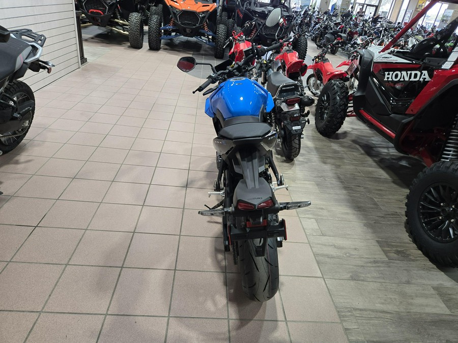 2025 SUZUKI GSX-8S