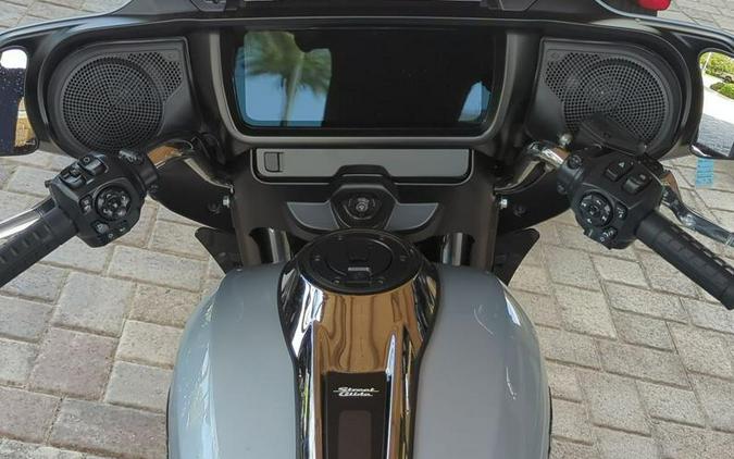 2025 Harley-Davidson® FLHX - Street Glide®