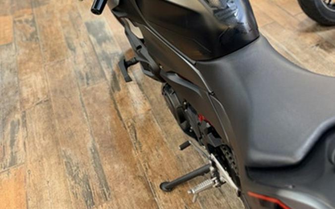 2025 Kawasaki Z500 SE ABS