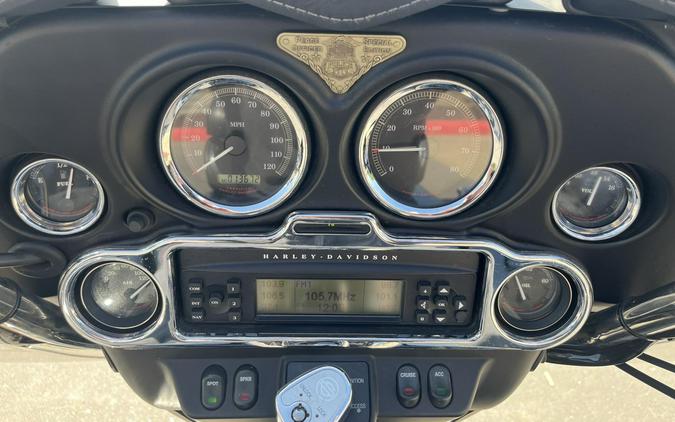 2006 Harley-Davidson® FLHTCUI Electra Glide® Ultra Classic® BLACK PEACE OFFICER 673974