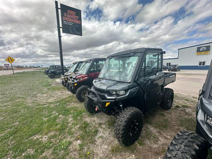 2024 Can-Am Defender Limited