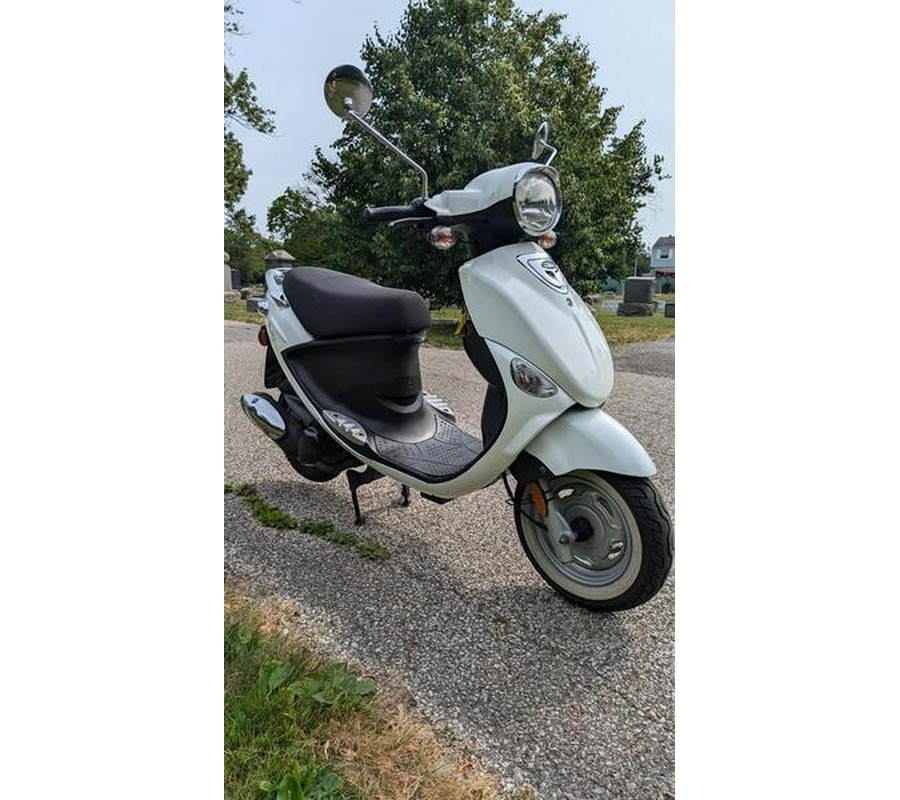 2009 Genuine Scooter Co. Buddy 125