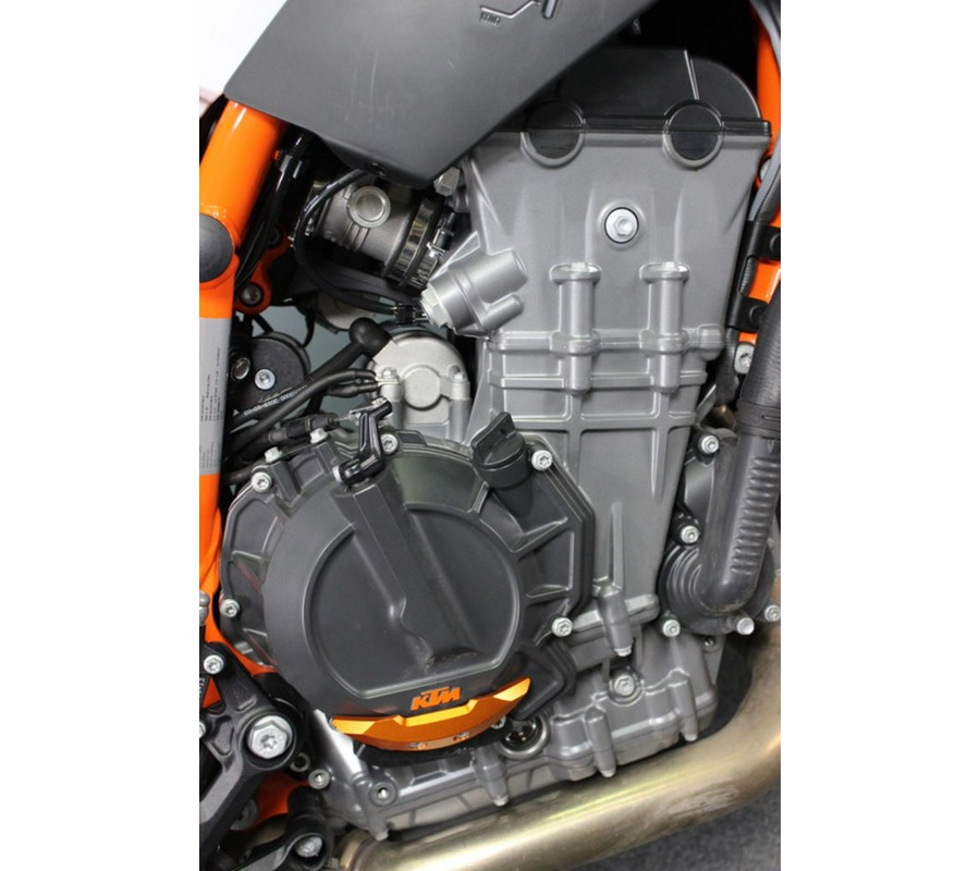 2020 KTM Duke 890 R