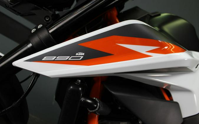 2020 KTM Duke 890 R