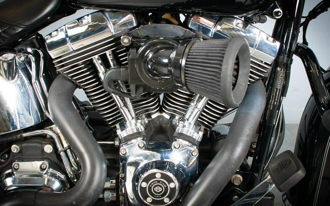 2017 Harley-Davidson Softail Deluxe