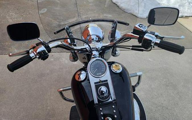 2005 Harley-Davidson FLSTC/FLSTCI Heritage Softail® Classic