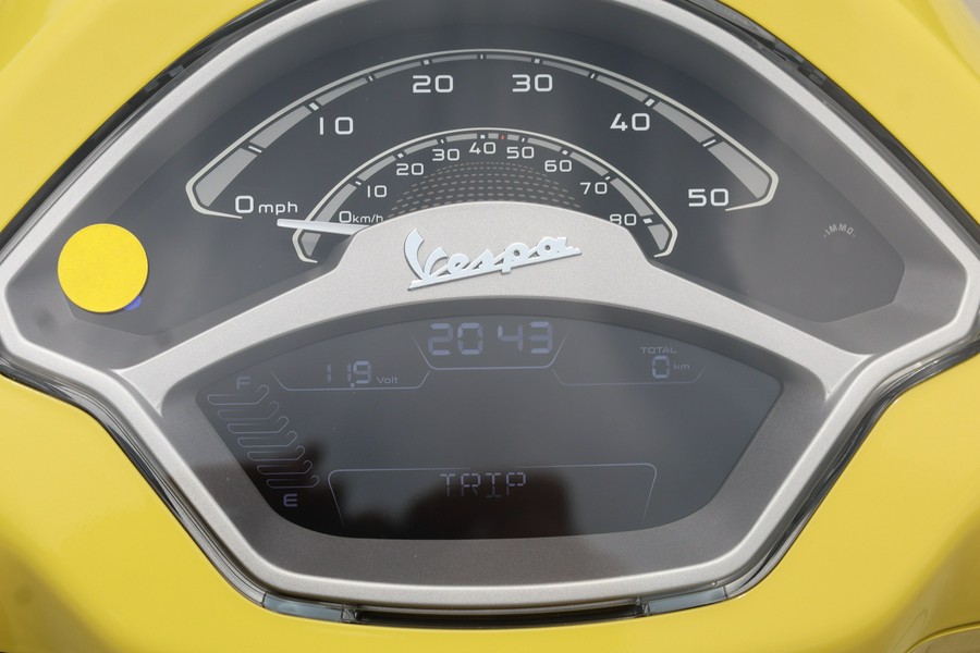 2024 Vespa Primavera 50 S