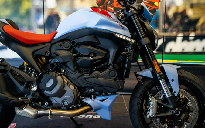 2026 Ducati MONSTER PLUS ICEBERG WHITE