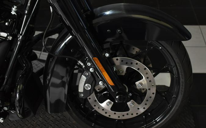 2025 Harley-Davidson Road King Special Vivid Black FLHRXS