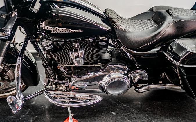 2017 Harley-Davidson Street Glide® Special