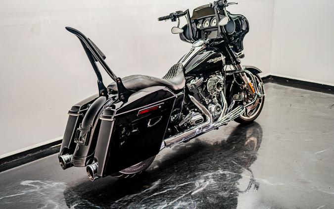 2017 Harley-Davidson Street Glide® Special