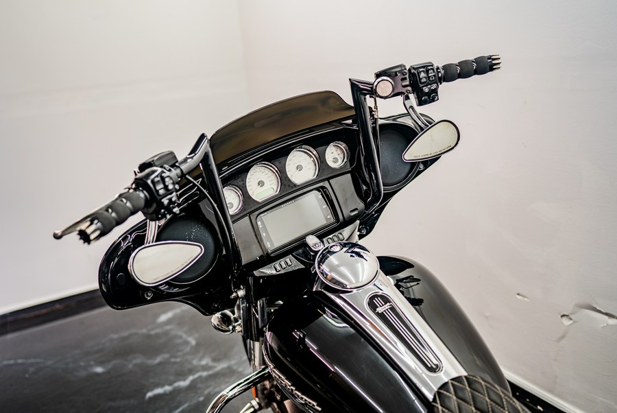 2017 Harley-Davidson Street Glide® Special