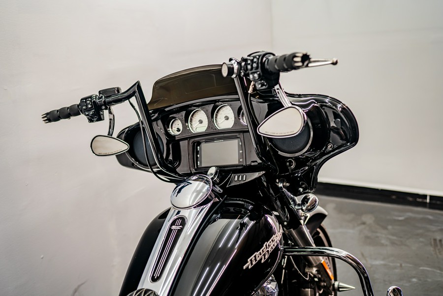 2017 Harley-Davidson Street Glide® Special