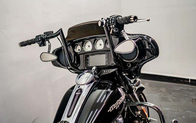 2017 Harley-Davidson Street Glide® Special