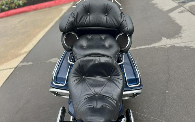 2000 Harley-Davidson® FLHTCUI Electra Glide® Ultra Classic® SINISTER BLUE PEARL 604949