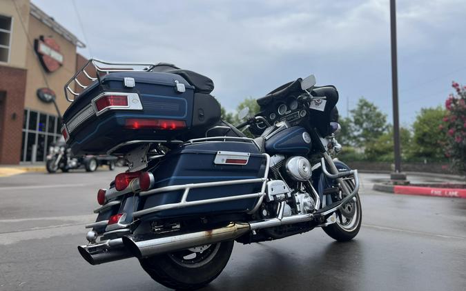 2000 Harley-Davidson® FLHTCUI Electra Glide® Ultra Classic® SINISTER BLUE PEARL 604949