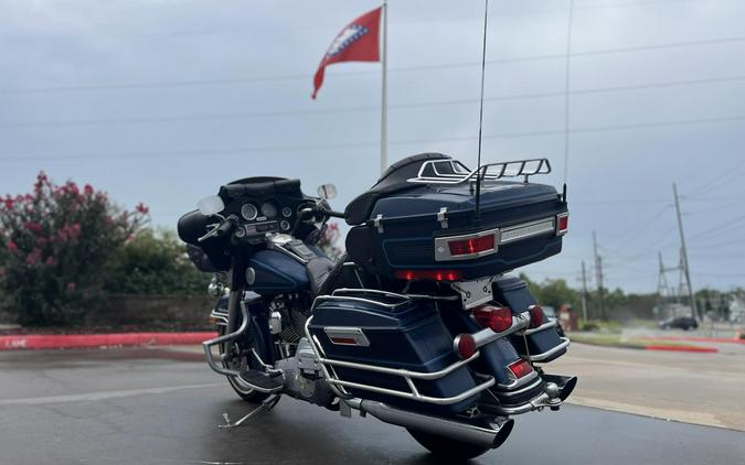 2000 Harley-Davidson® FLHTCUI Electra Glide® Ultra Classic® SINISTER BLUE PEARL 604949