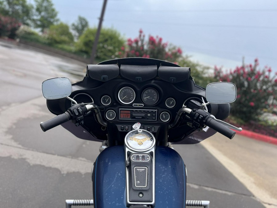 2000 Harley-Davidson® FLHTCUI Electra Glide® Ultra Classic® SINISTER BLUE PEARL 604949