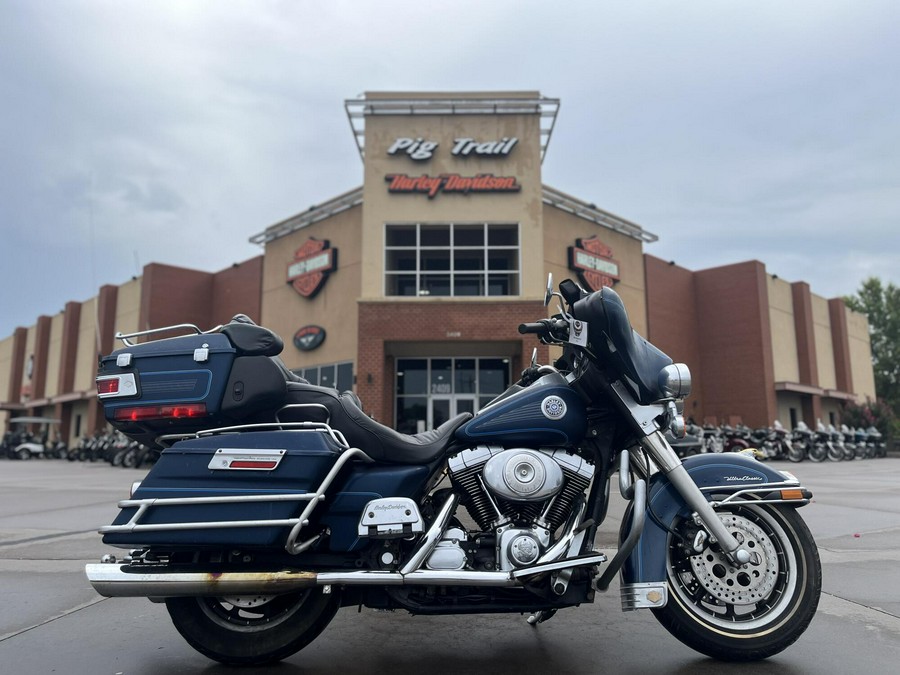 2000 Harley-Davidson® FLHTCUI Electra Glide® Ultra Classic® SINISTER BLUE PEARL 604949