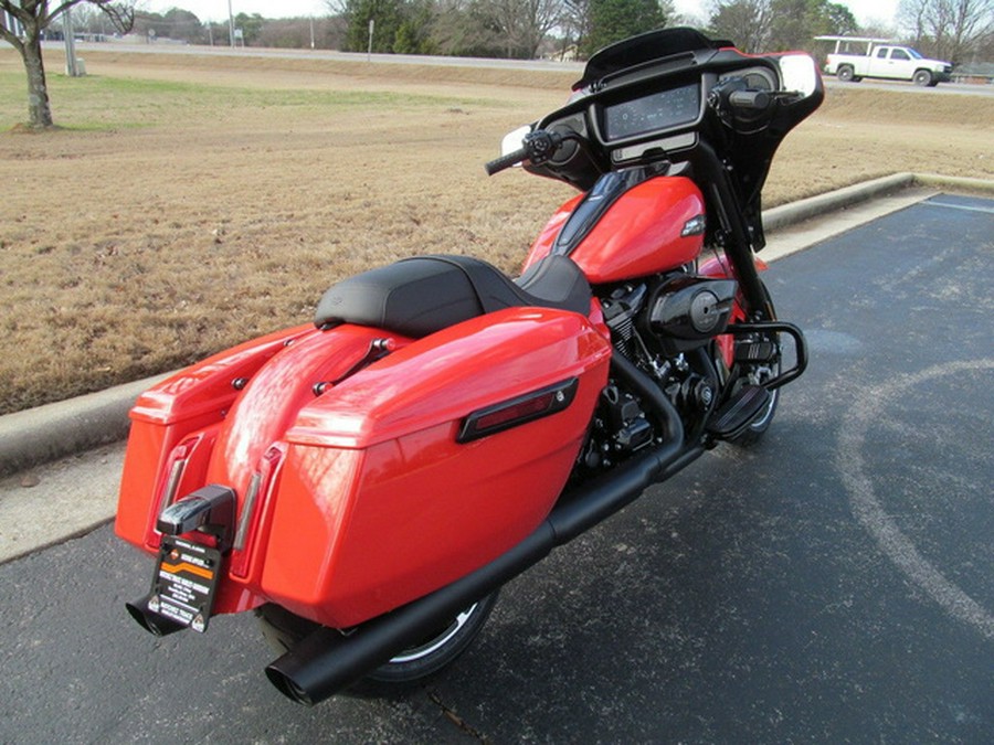 2026 Harley-Davidson Street Glide FLHX