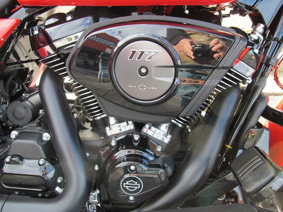 2026 Harley-Davidson Street Glide FLHX