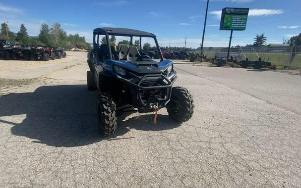 2023 Can-Am® Commander MAX XT