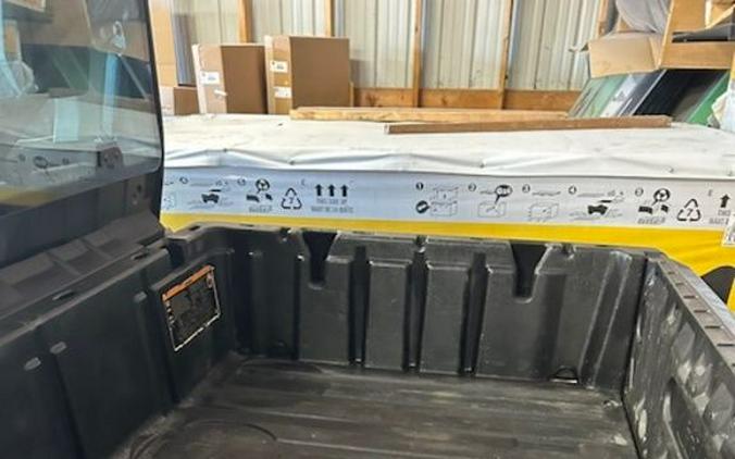 2021 Can-Am® Defender Limited HD10