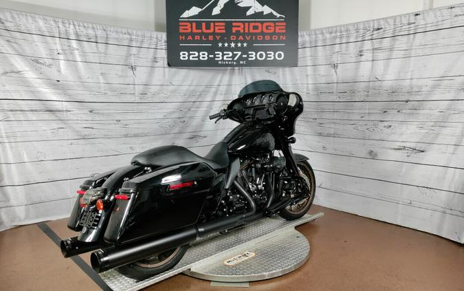 2023 Harley-Davidson Street Glide ST Vivid Black