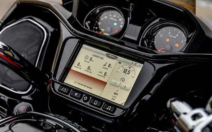 2024 Indian Motorcycle® Pursuit Limited with PowerBand Audio Package