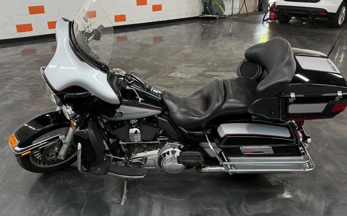 2010 HARLEY DAVIDSON ULTRA CLASSIC