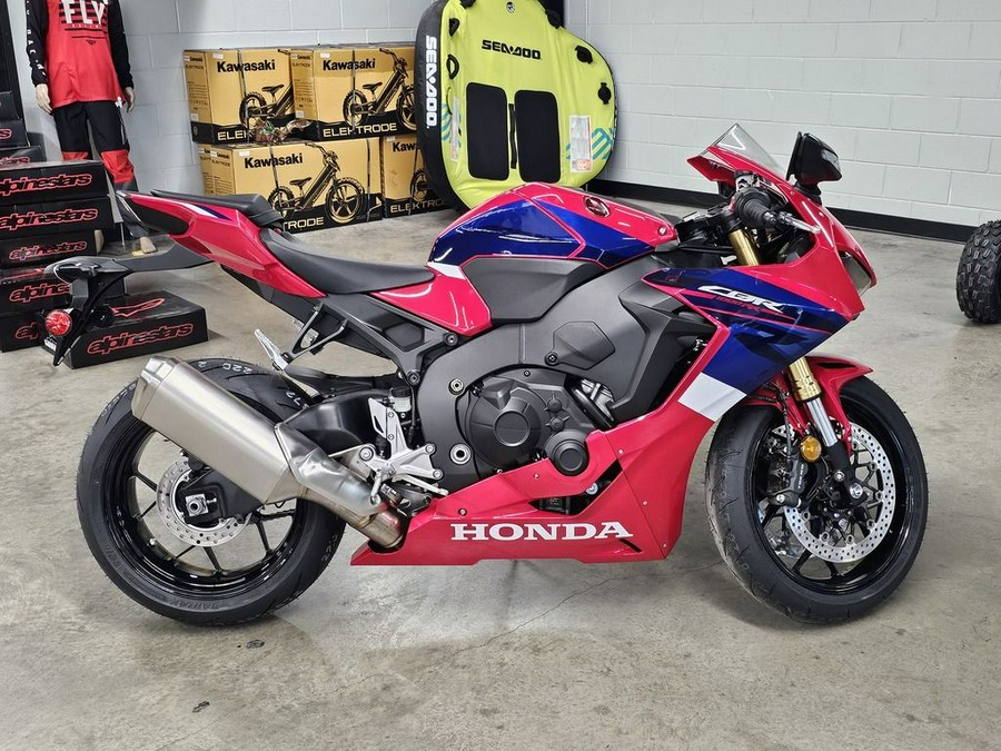 2023 Honda CBR1000RR Base