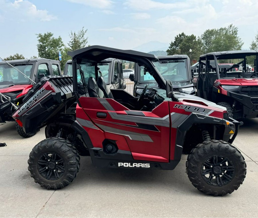 2018 Polaris Industries GENERAL 1000 EPS RIDE COMMAND EDITION MATTE SUNSET RED