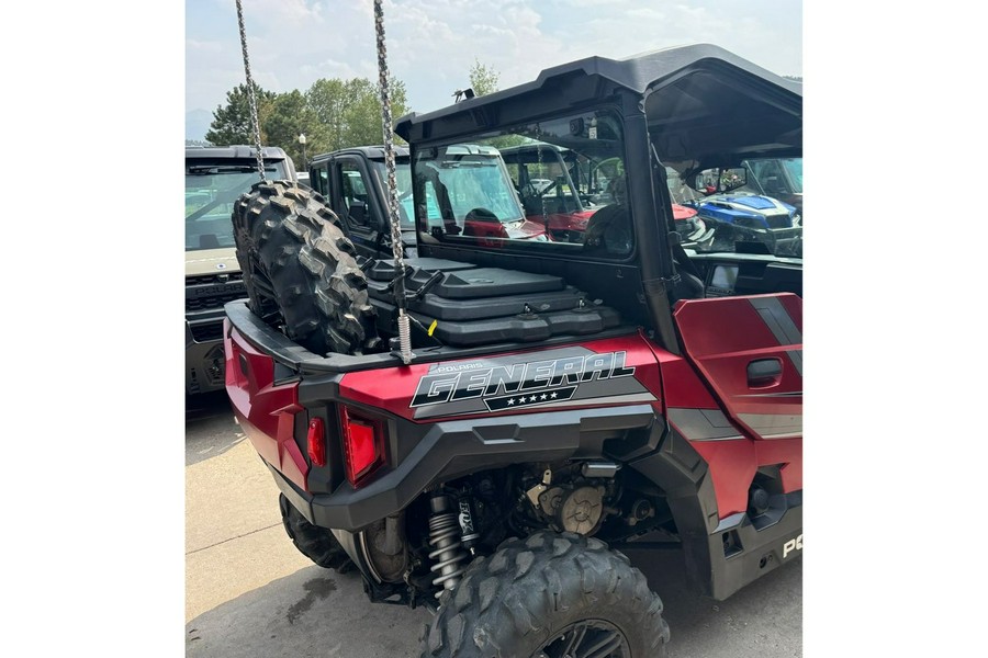 2018 Polaris Industries GENERAL 1000 EPS RIDE COMMAND EDITION MATTE SUNSET RED