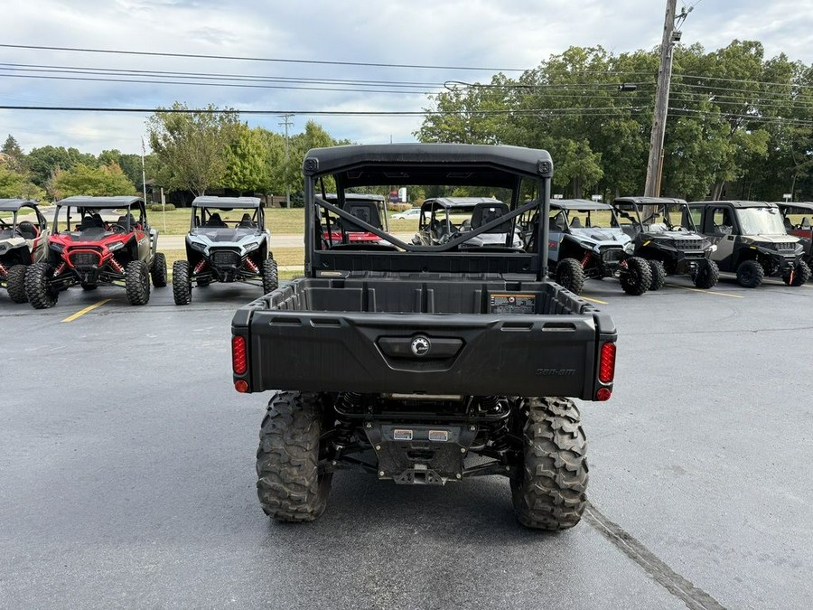 2025 Can-Am® Defender XT HD9