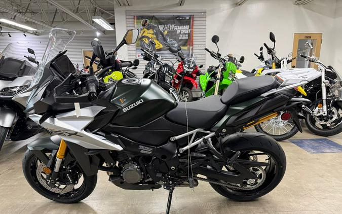 2024 Suzuki GSX-S 1000GX+