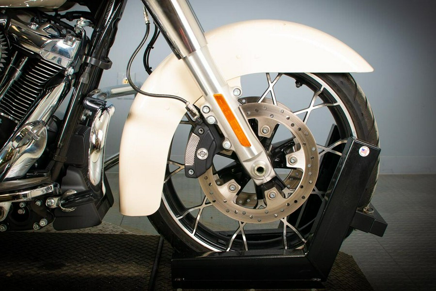 2022 Harley-Davidson Street Glide Special