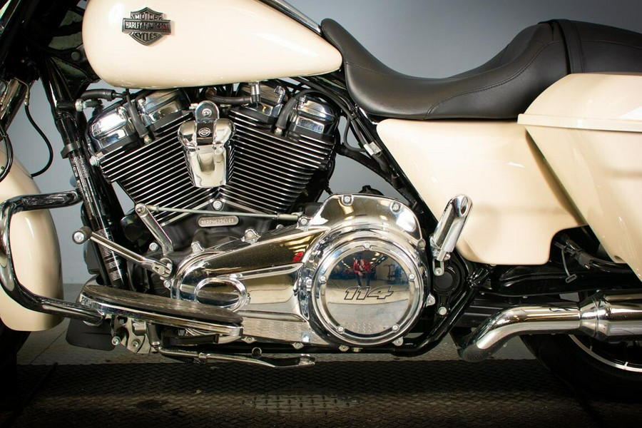 2022 Harley-Davidson Street Glide Special