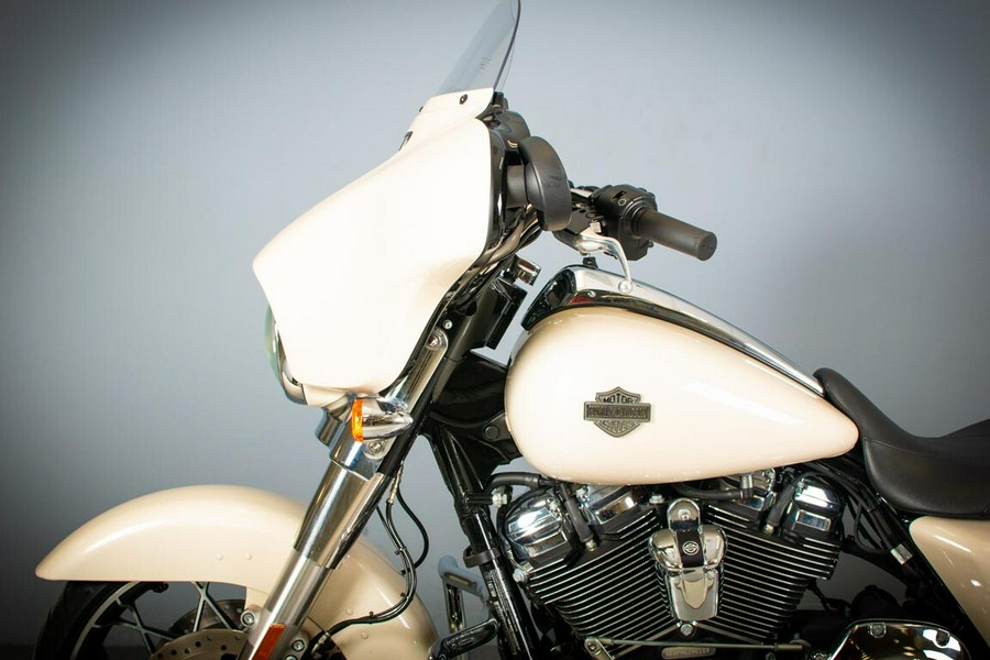 2022 Harley-Davidson Street Glide Special